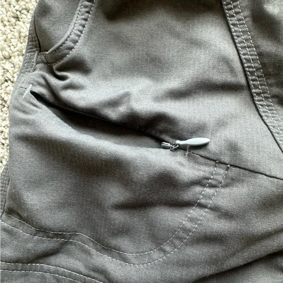 The North Face Women’s Medium Athletic Shorts Gray Active Hiking Gorpcore - Picture 6 of 13